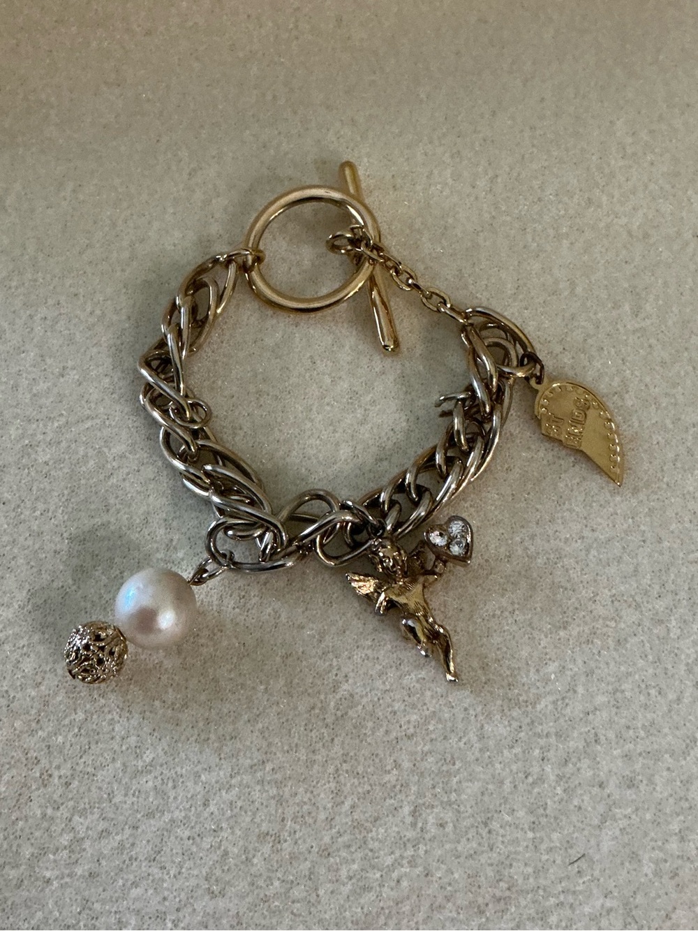 Gold-Tone Charm Bracelet with Pearl and Angel Charm, 7”